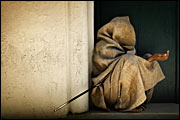beggar (Tobias Helbig/iStockphoto)